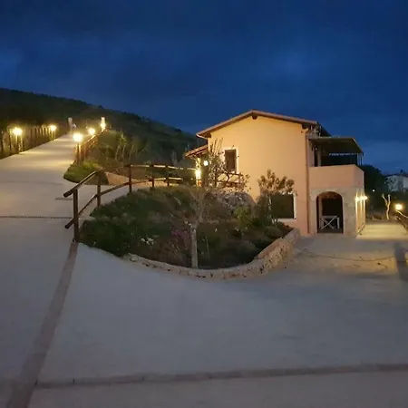 Dimora Marchese Bed and Breakfast 3*