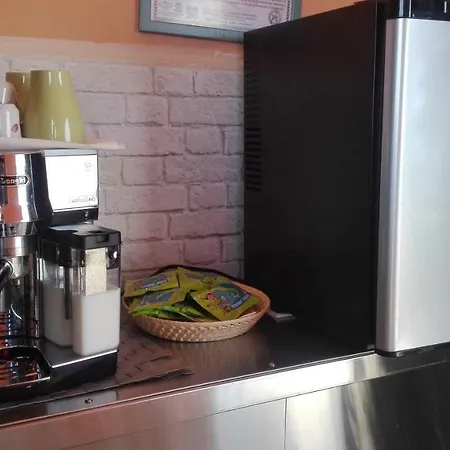 Bed and Breakfast Dimora Marchese 3*