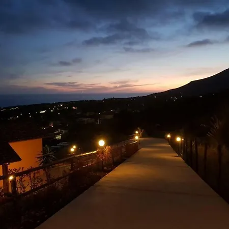 Oda ve Kahvaltı Dimora Marchese